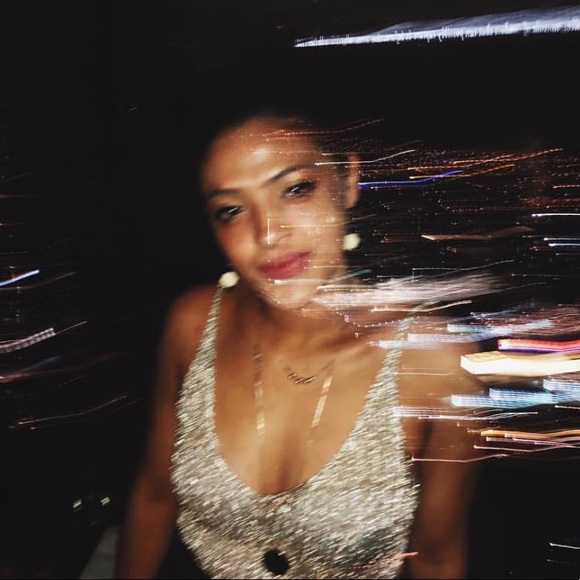 White Gold Mesh Crop Top - Picture 2 of 6